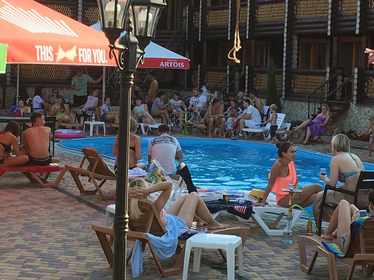 Akvalis Комплекс Для Отдыха Burlach'ya Balka Ngoại thất bức ảnh
